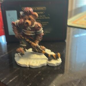 Collectible RETIRED Boyd’s Bears “Puck… Slapshot.”